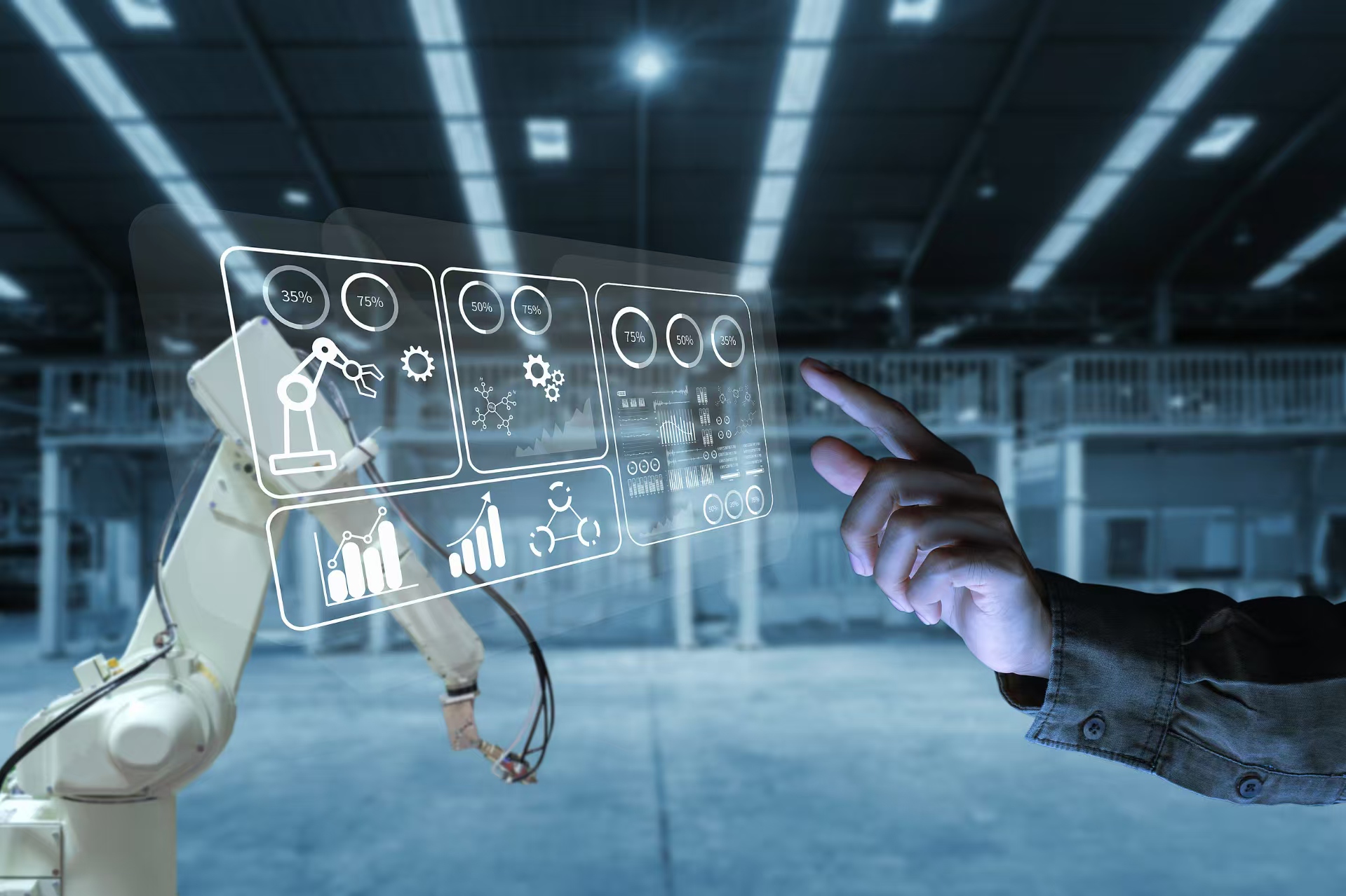 工控界“小华为”业绩创新高但增速放缓,押注机器人、重